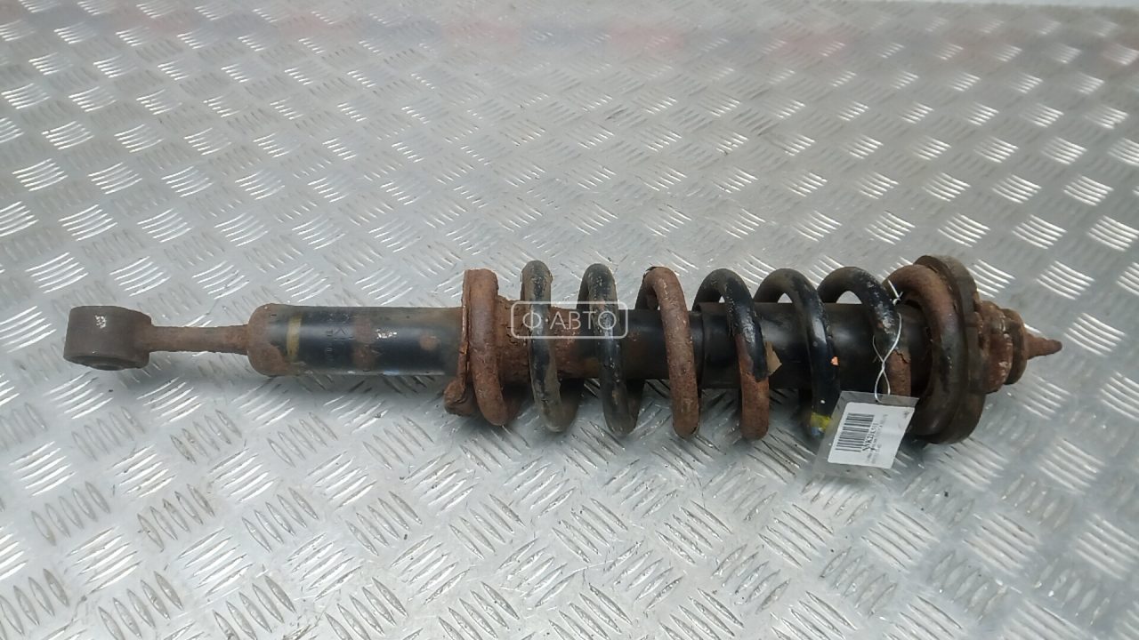 Стойка передняя левая