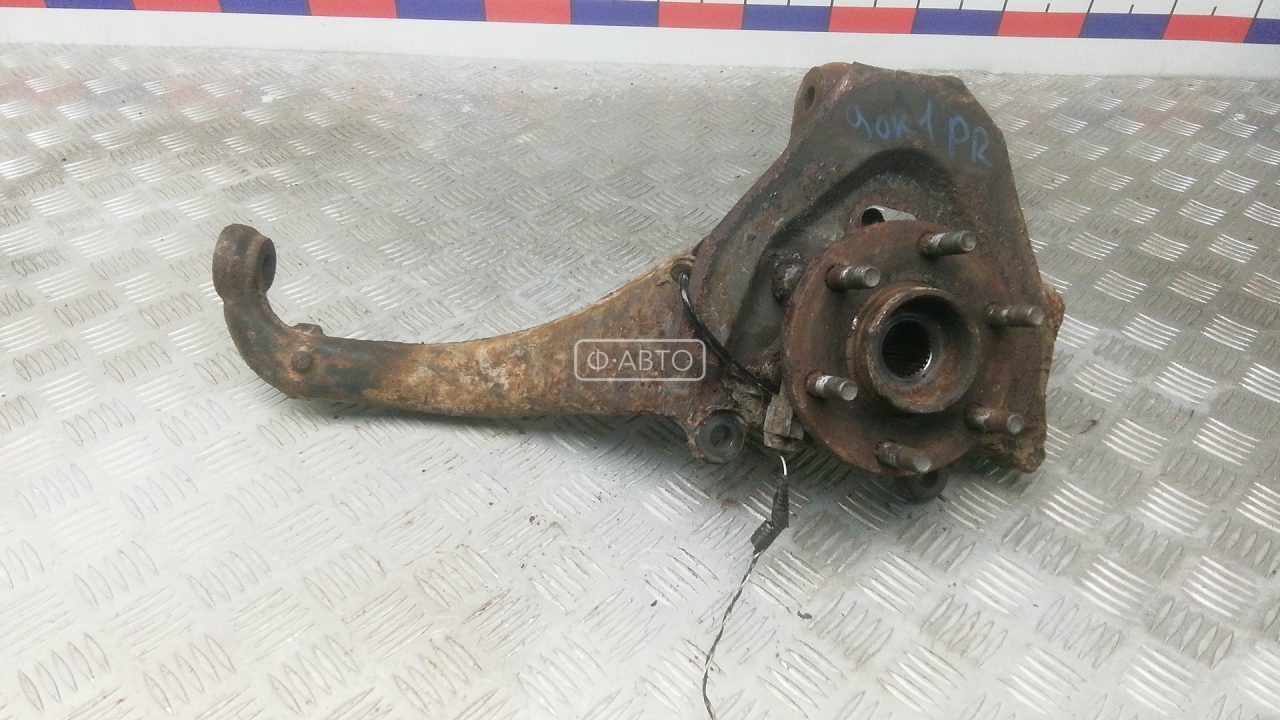 Ступица передняя правая