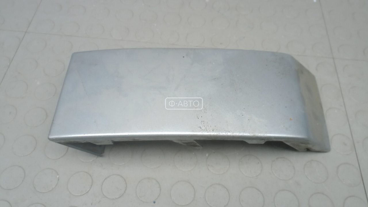 Ус под фонарь левый