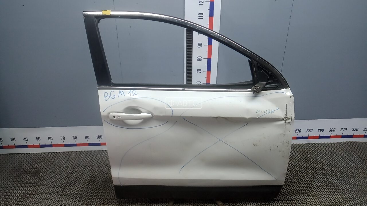 Дверь передняя правая