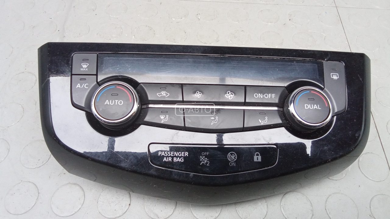 Блок управления печки и климат-контроля