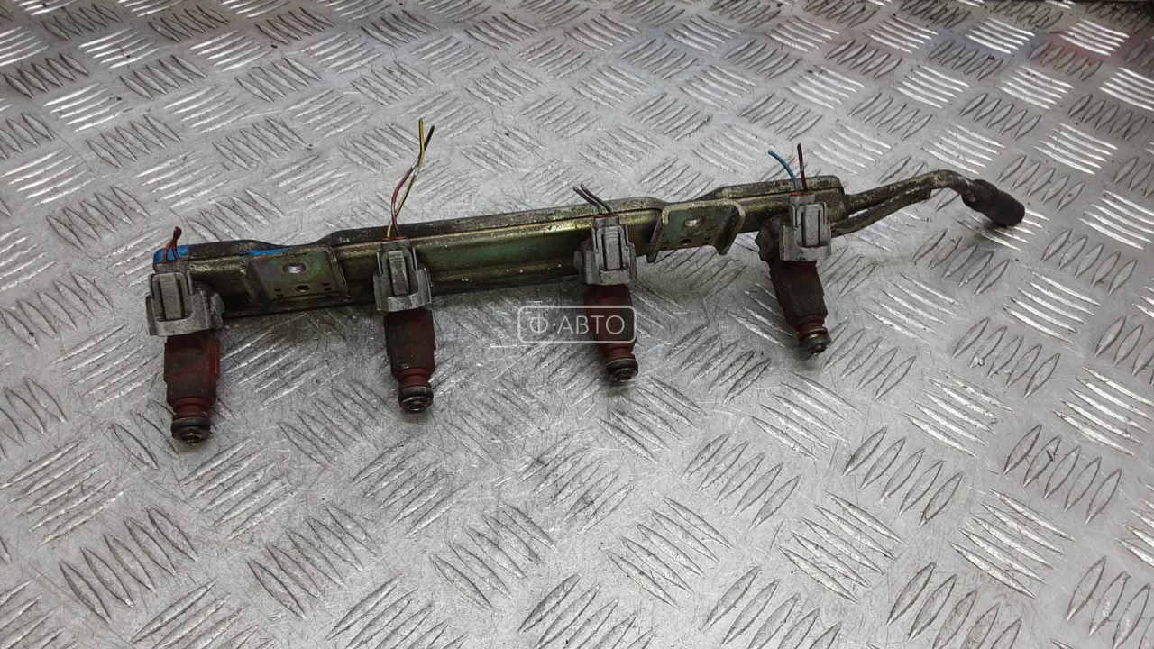 Топливная рампа бензиновая