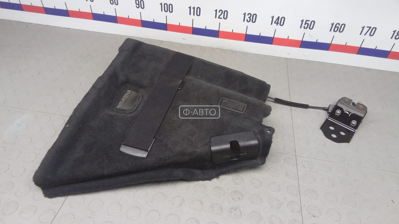 Обшивка багажника боковая