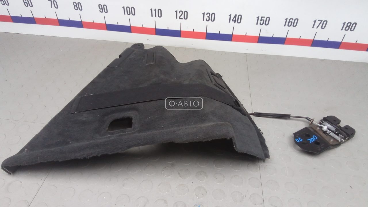 Обшивка багажника боковая