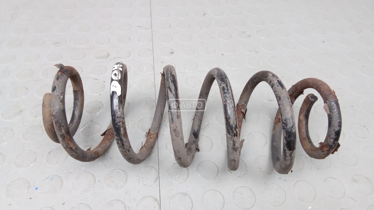 Пружина задняя