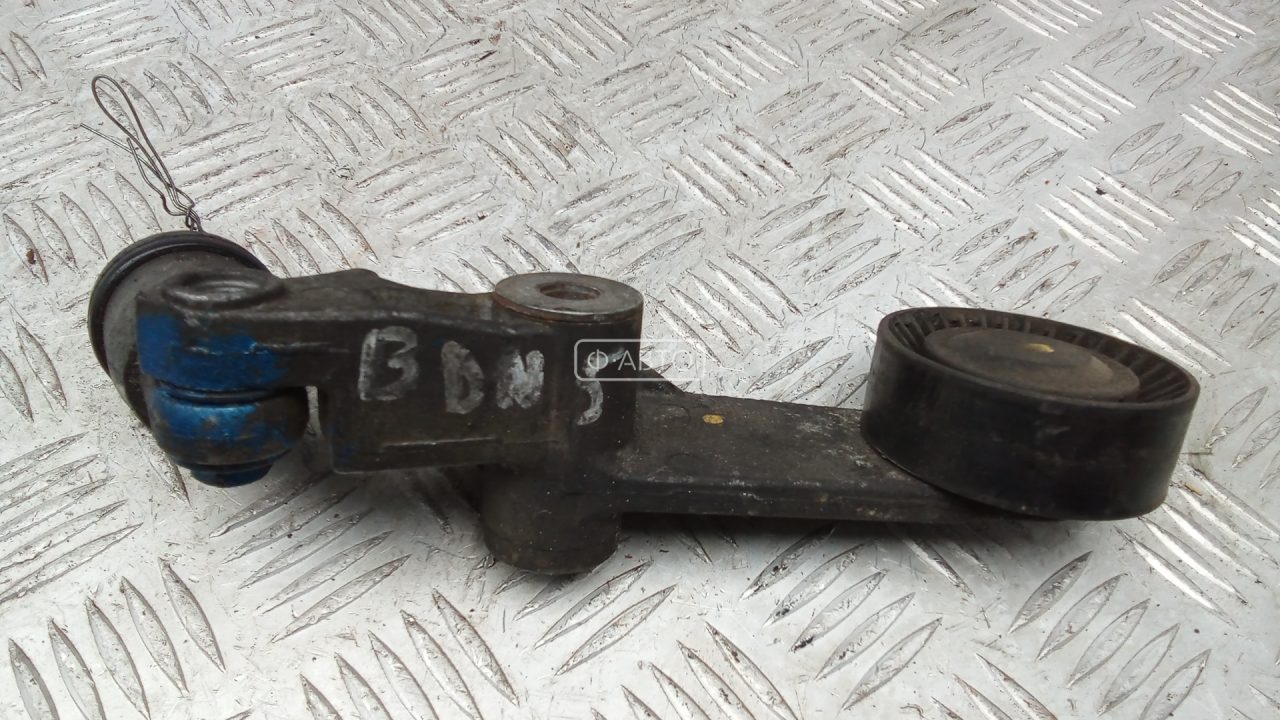 Механизм натяжения ремня (цепи) бензиновый