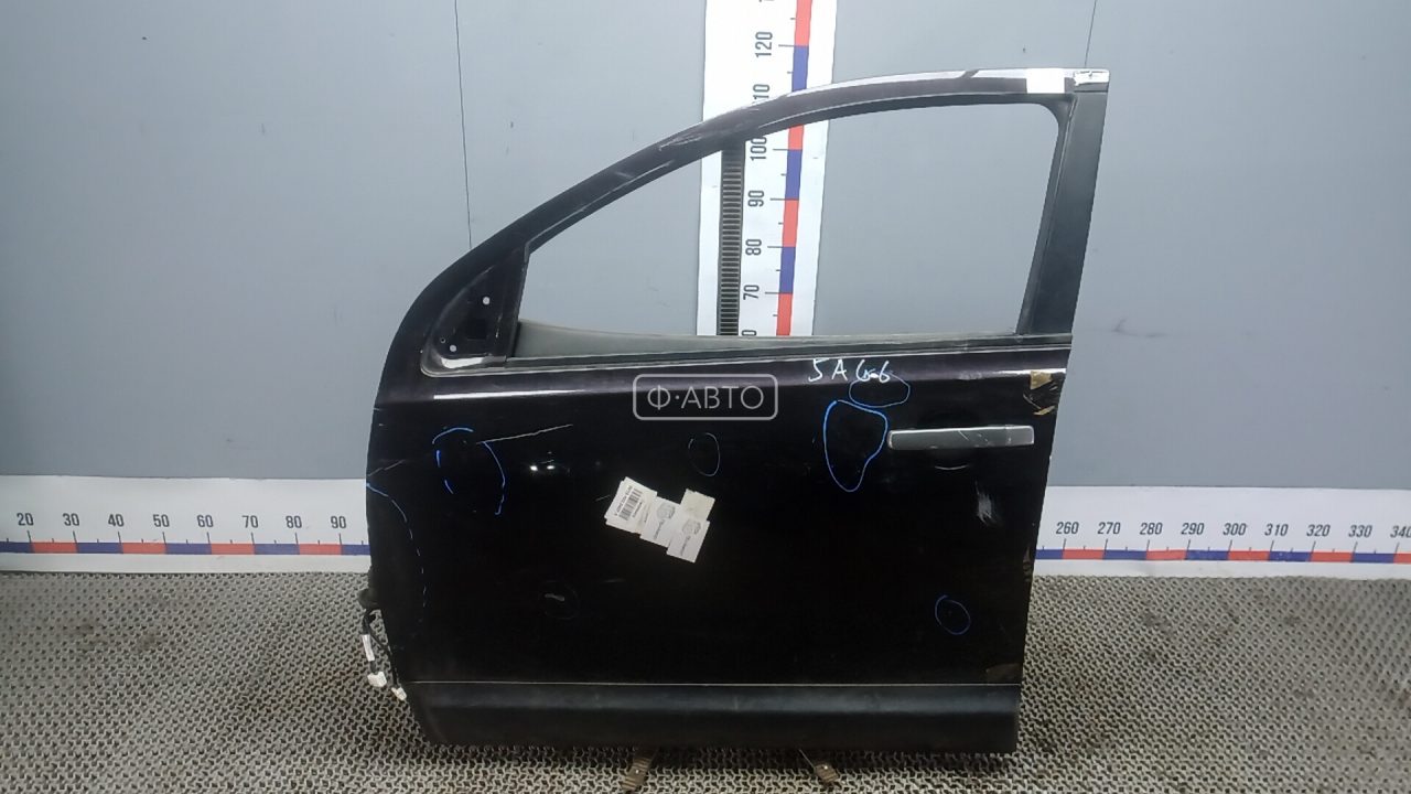 Дверь передняя левая