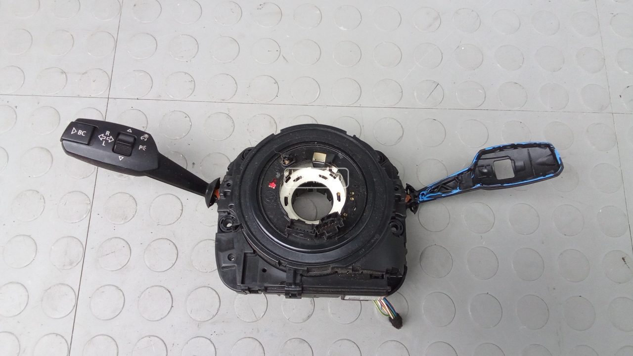 Переключатель поворотов и дворников (стрекоза)