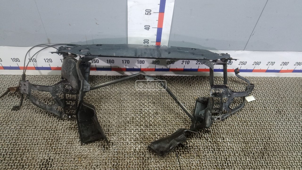 Передняя панель крепления облицовки (телевизор)