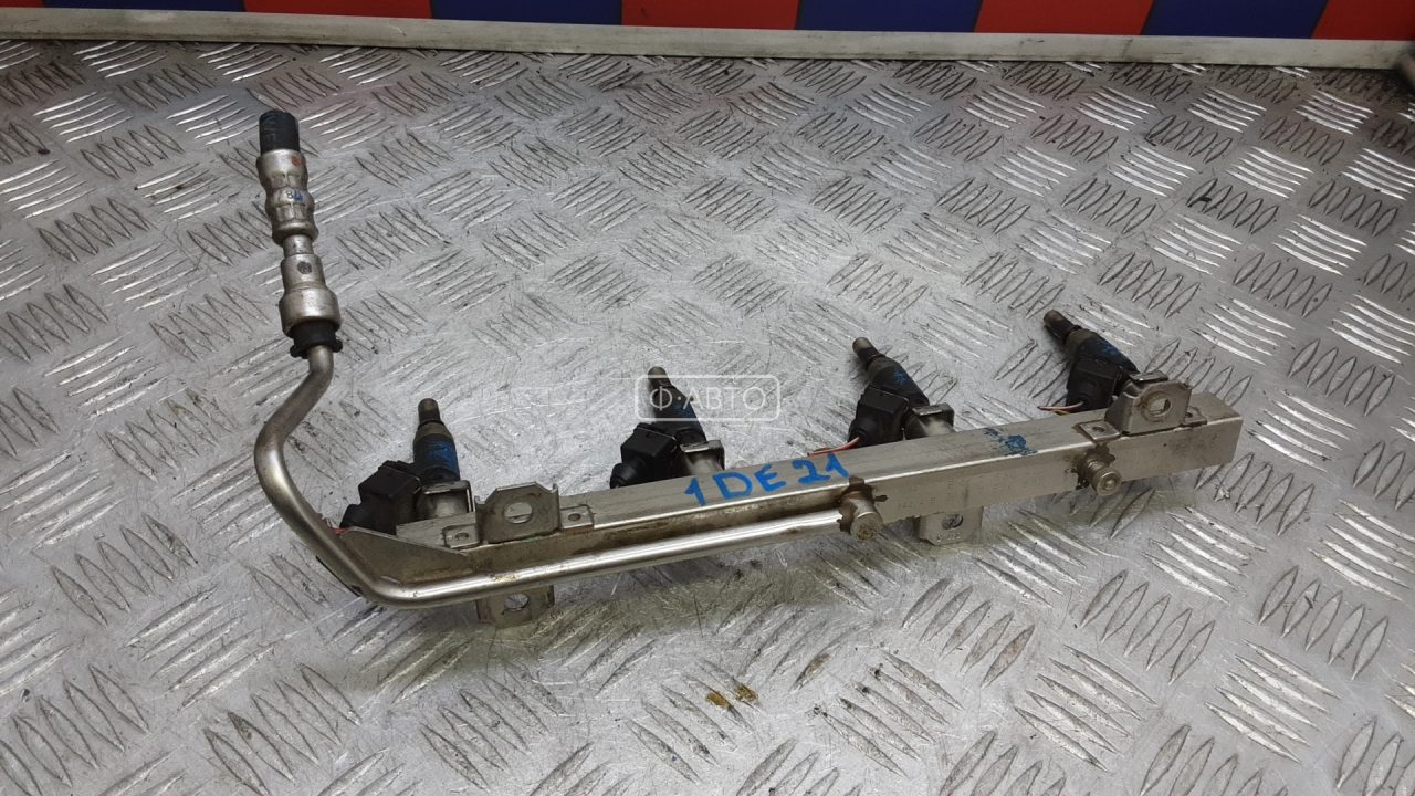 Топливная рампа бензиновая