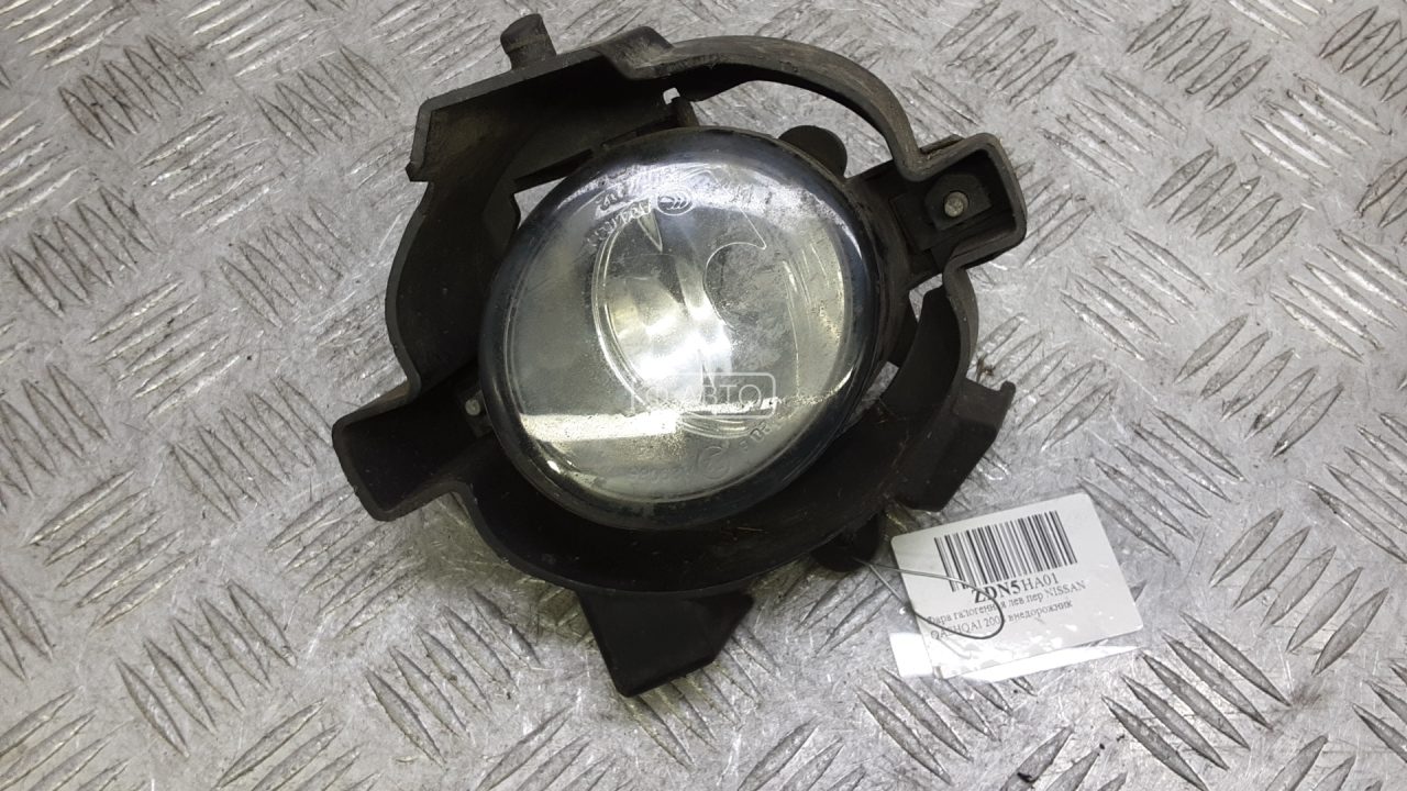 Фара галогенная левая передняя