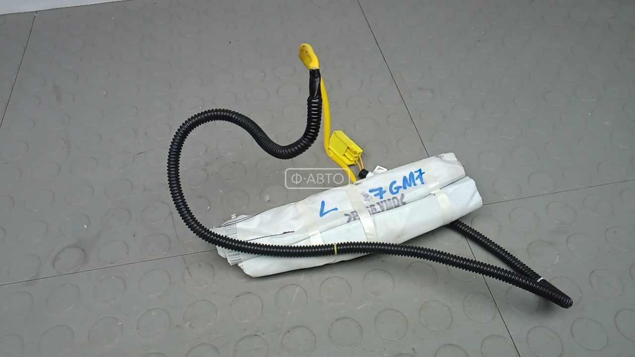 Подушка сидения водителя