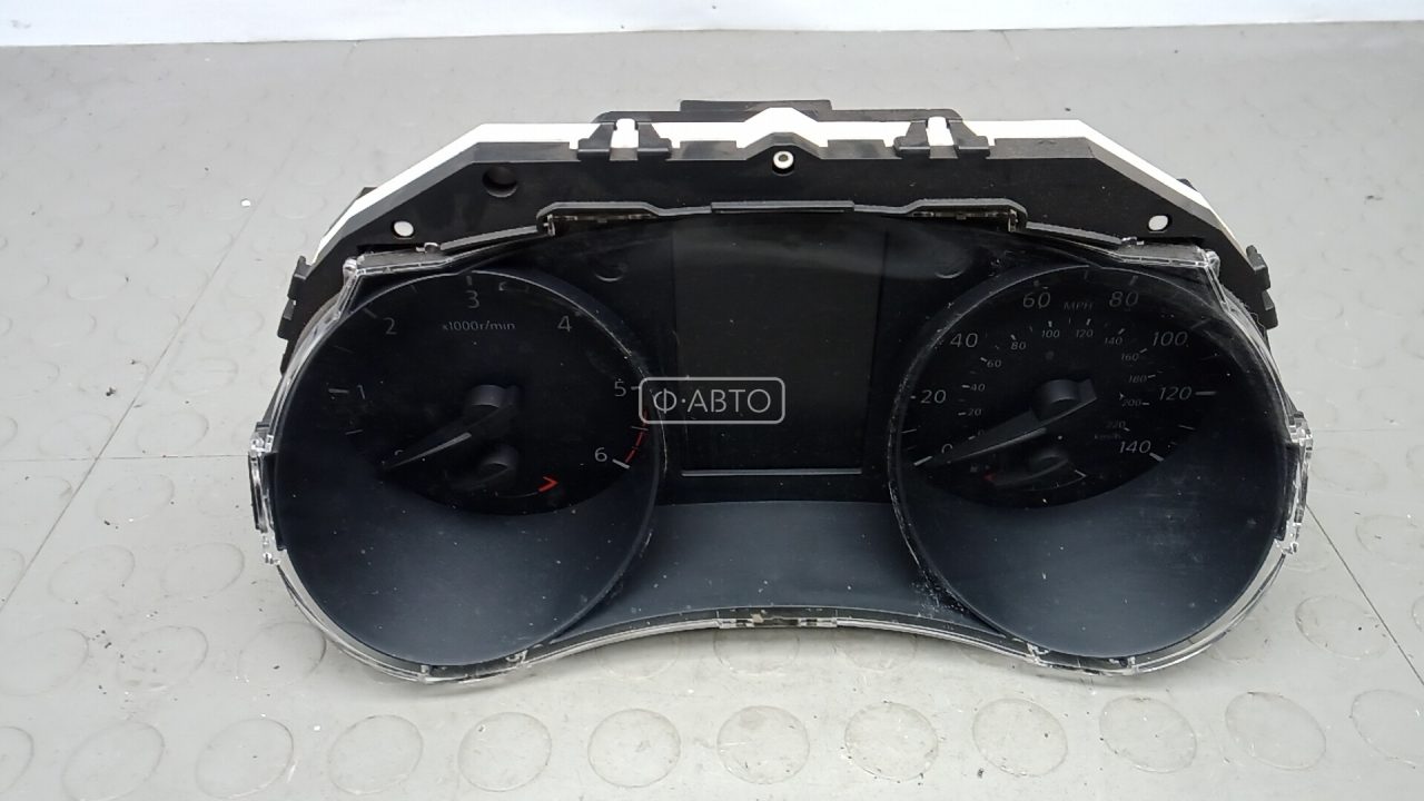 Щиток приборов