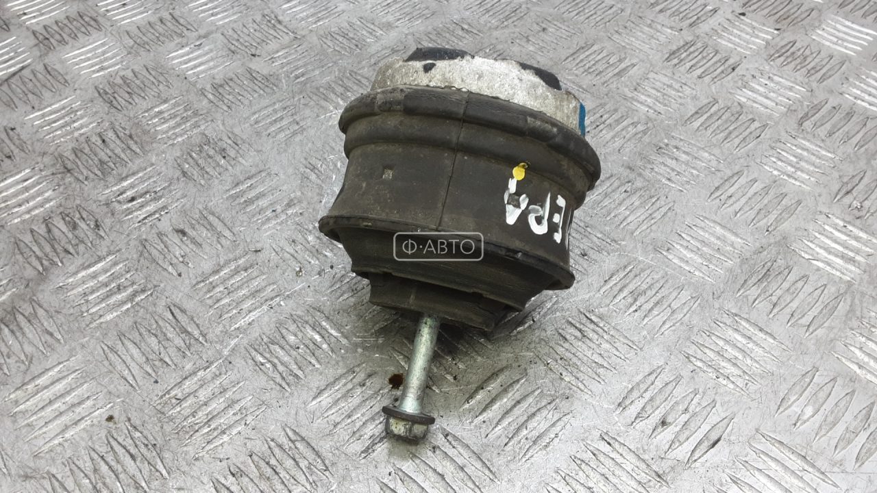 Подушка двигателя бензиновая