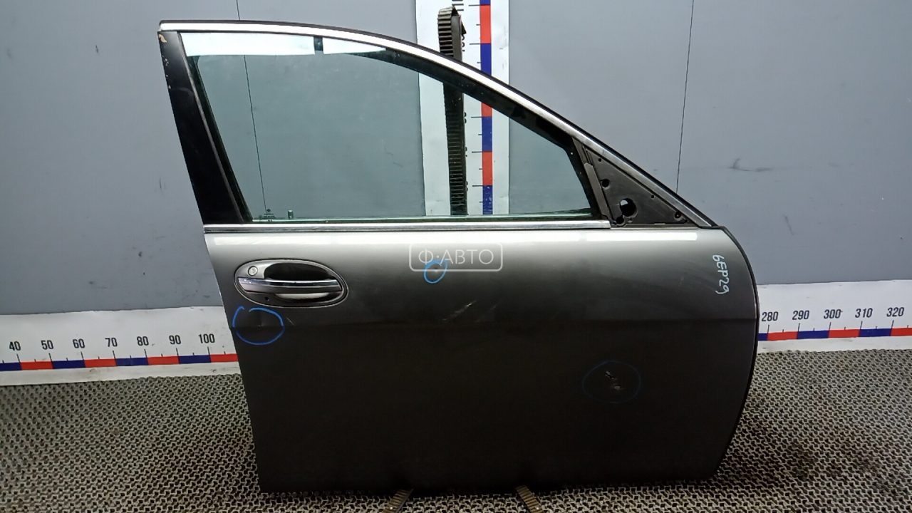 Дверь передняя правая