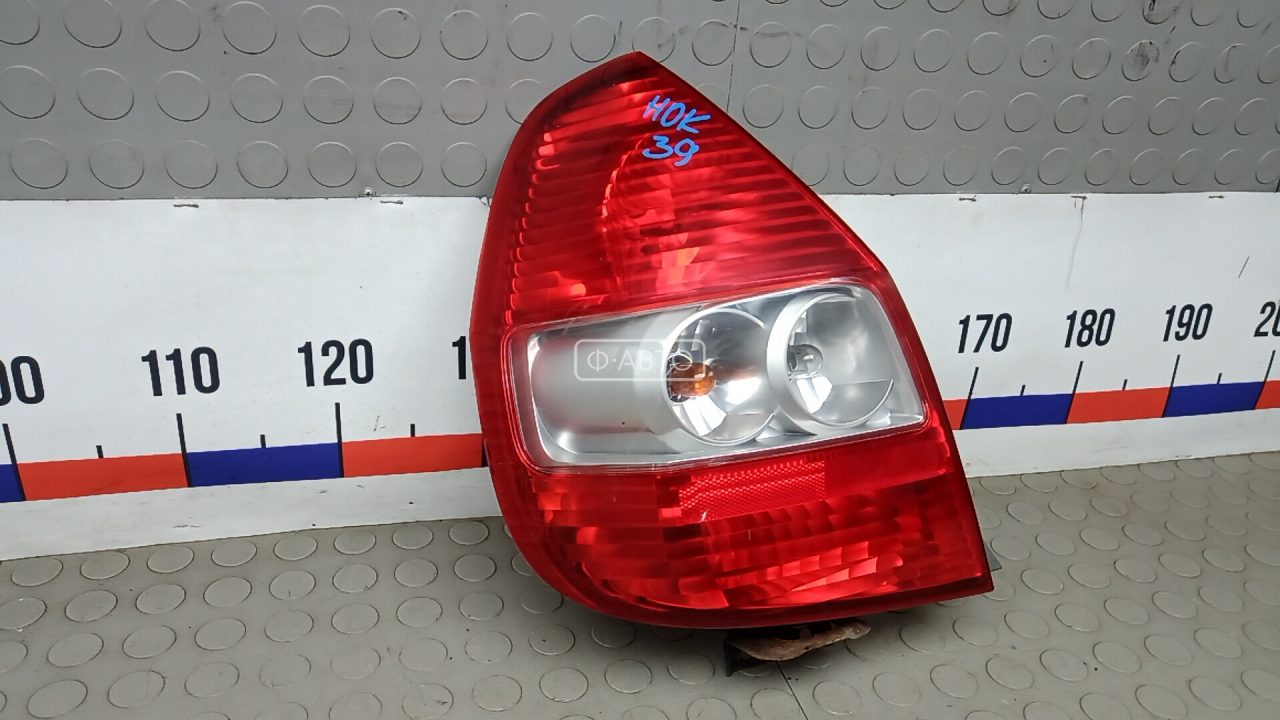 Фонарь задний левый
