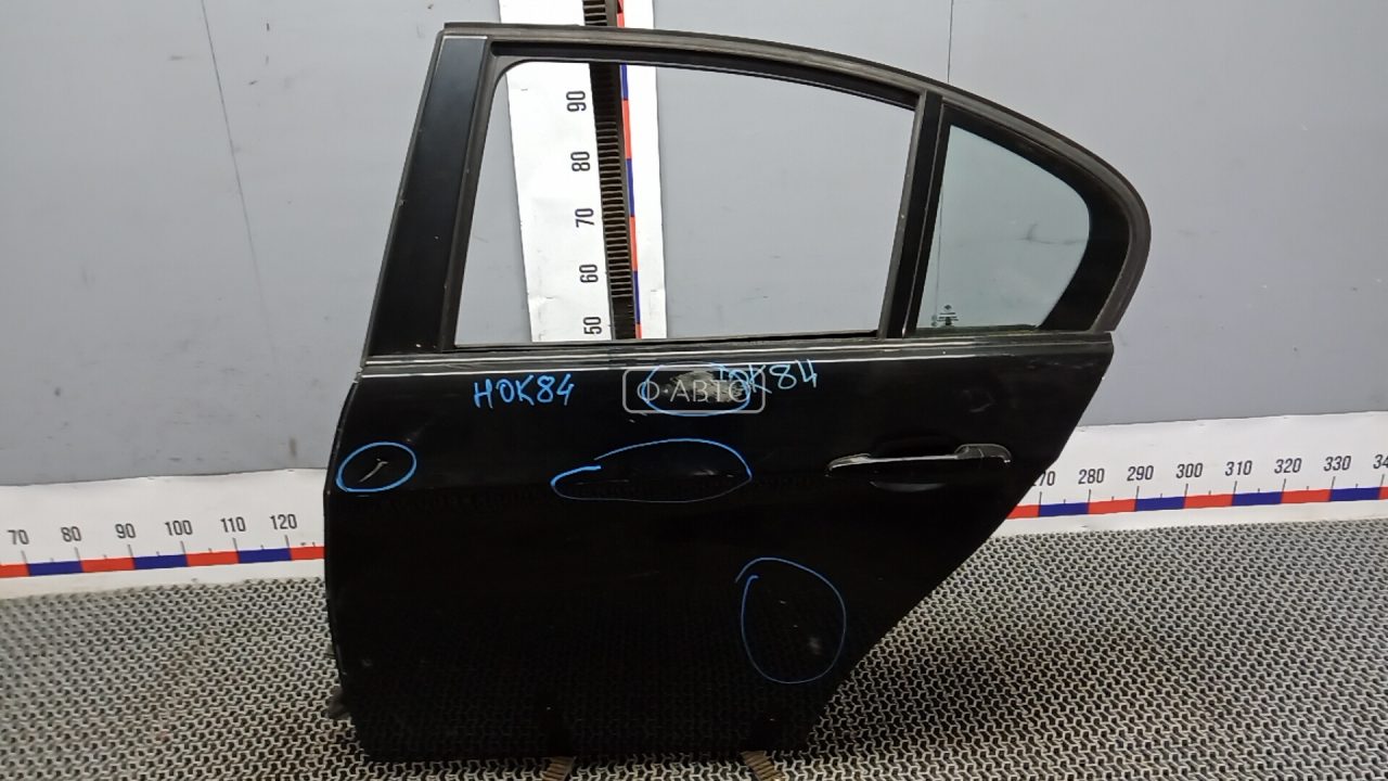 Дверь задняя левая