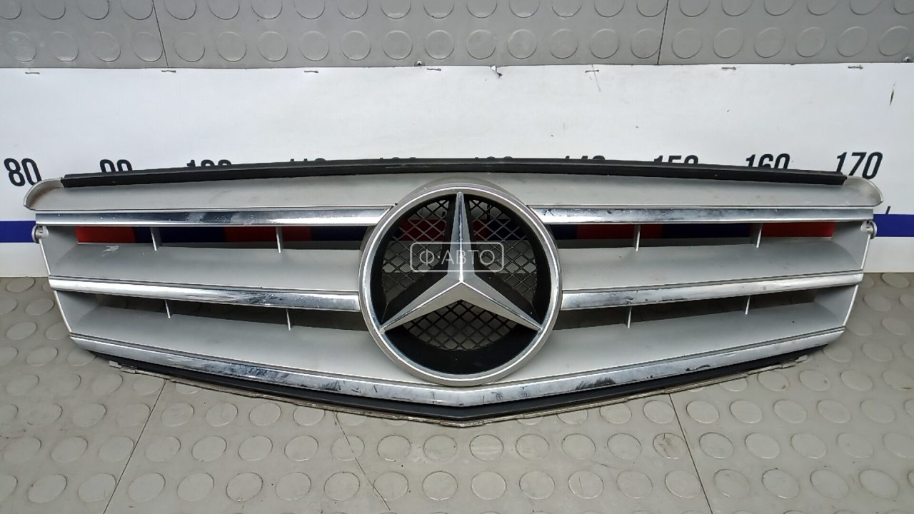 Решетка радиатора