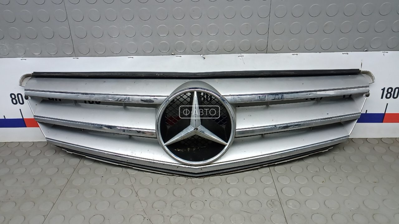 Решетка радиатора