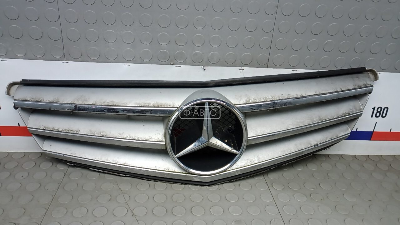 Решетка радиатора