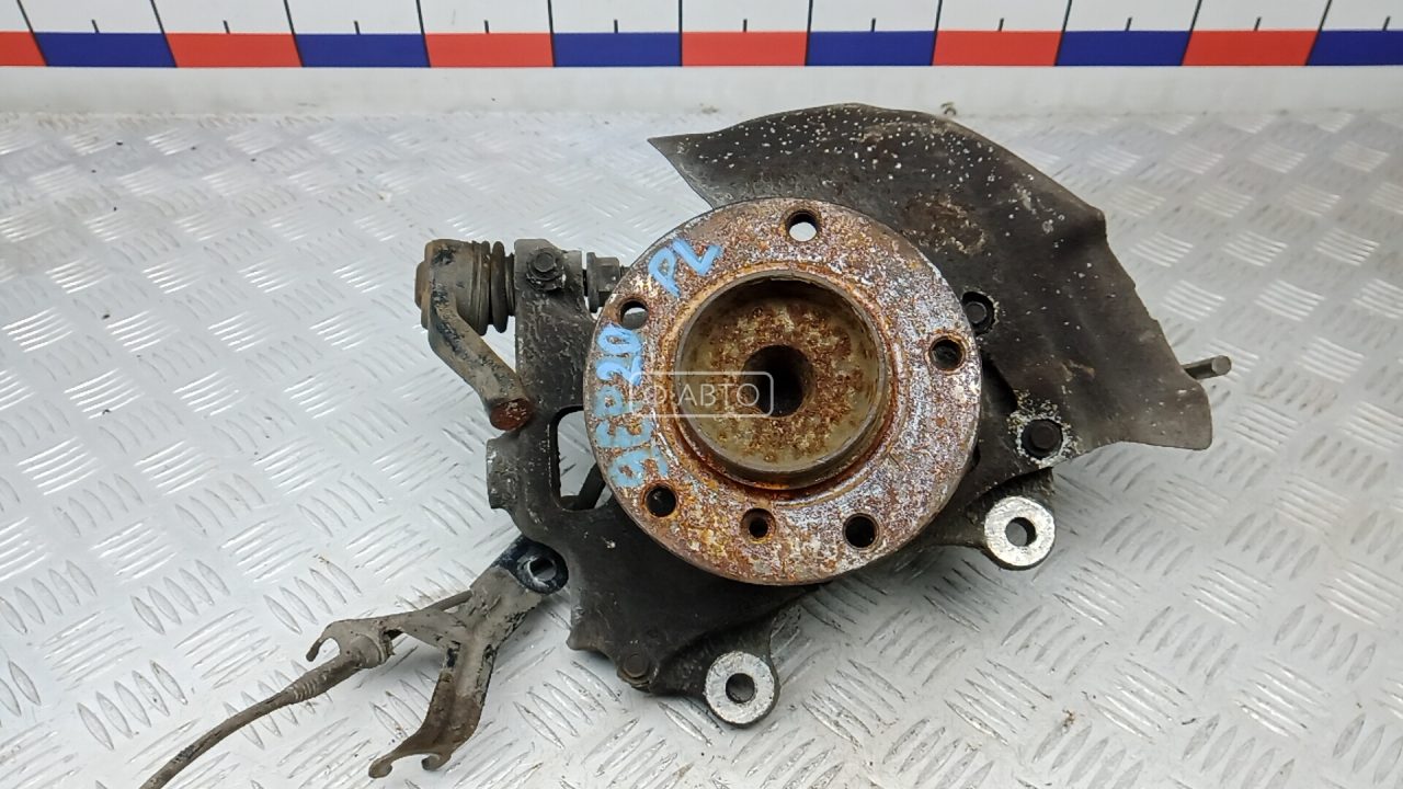 Ступица передняя левая