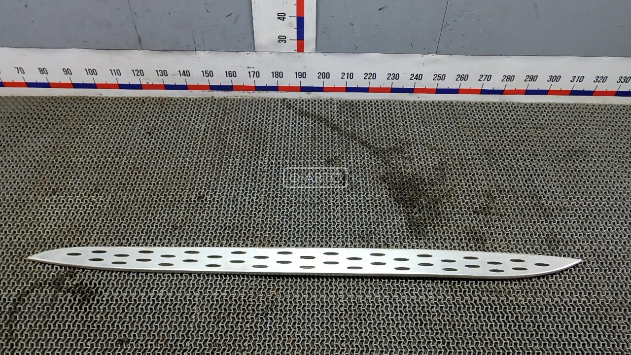 Подножка внешняя декоративная