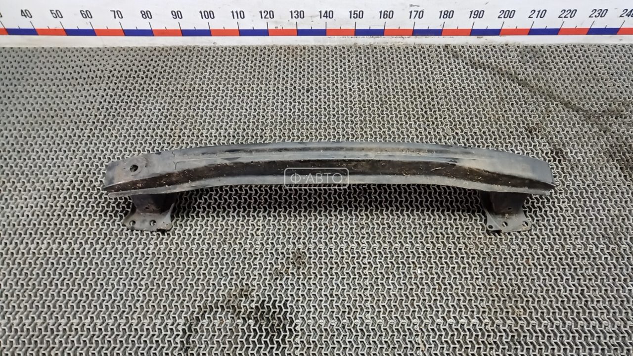 Усилитель бампера передний (кронштейн)