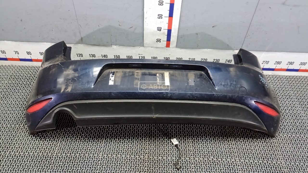 Бампер задний