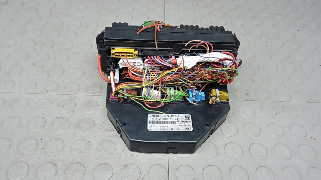 Блок предохранителей