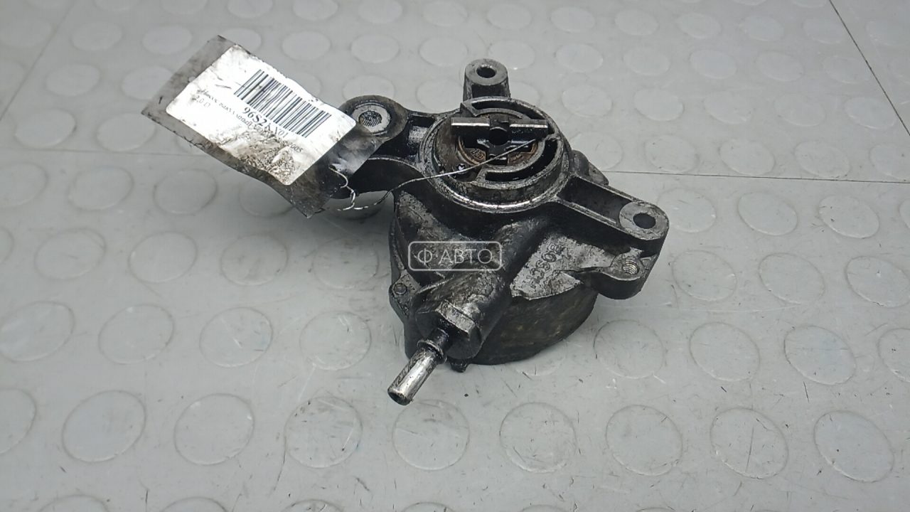 Насос вакуумный