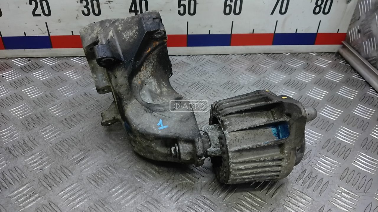 Подушка двигателя дизельная