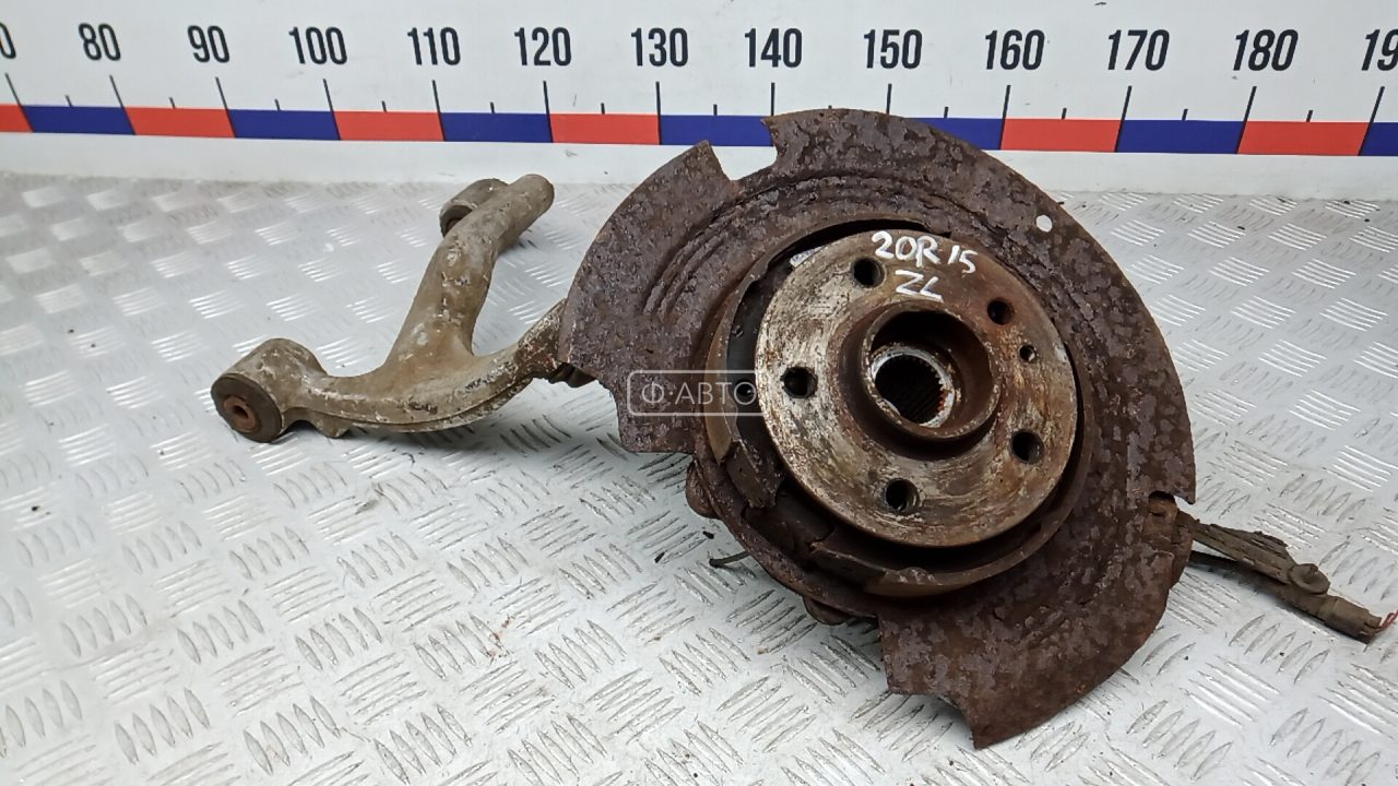 Ступица задняя левая