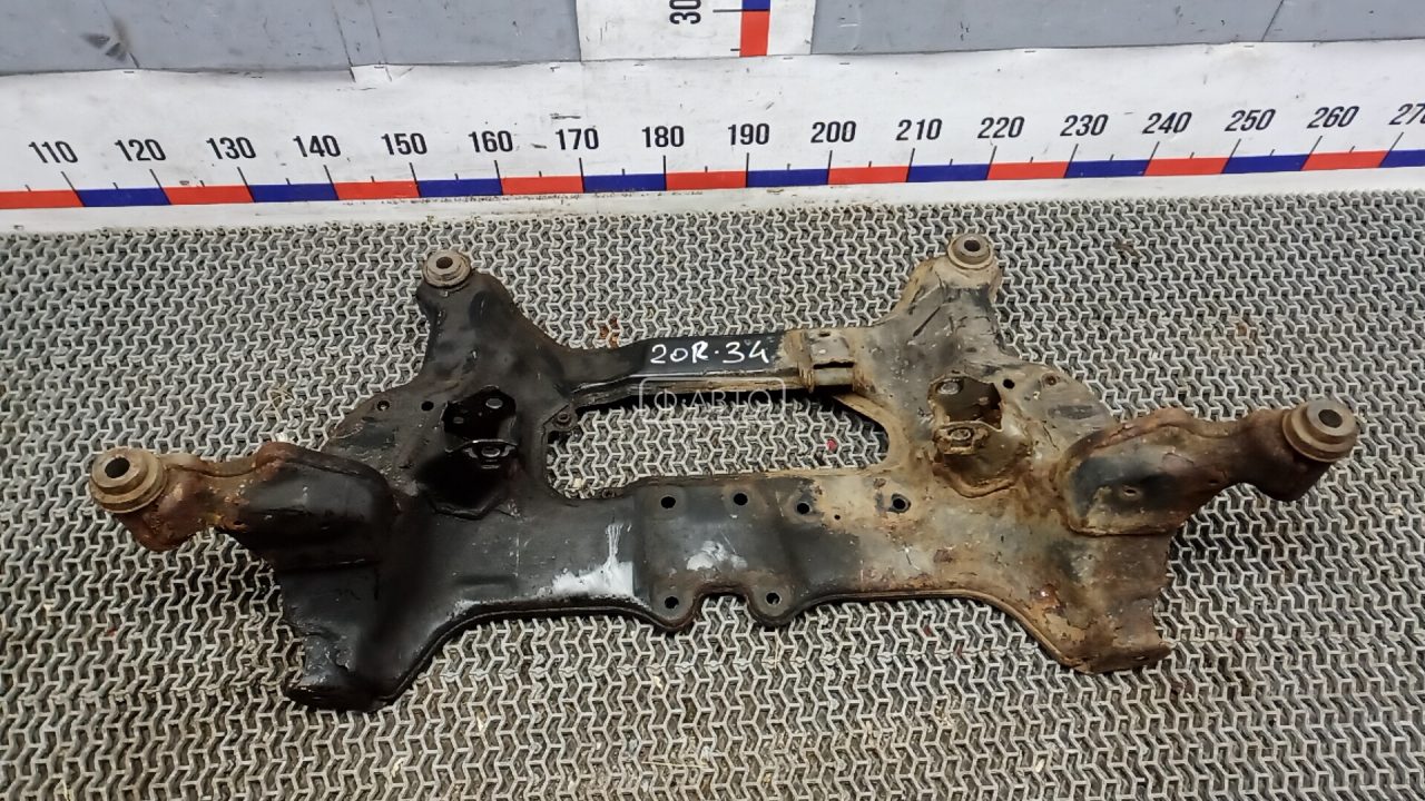 Балка подвески передняя