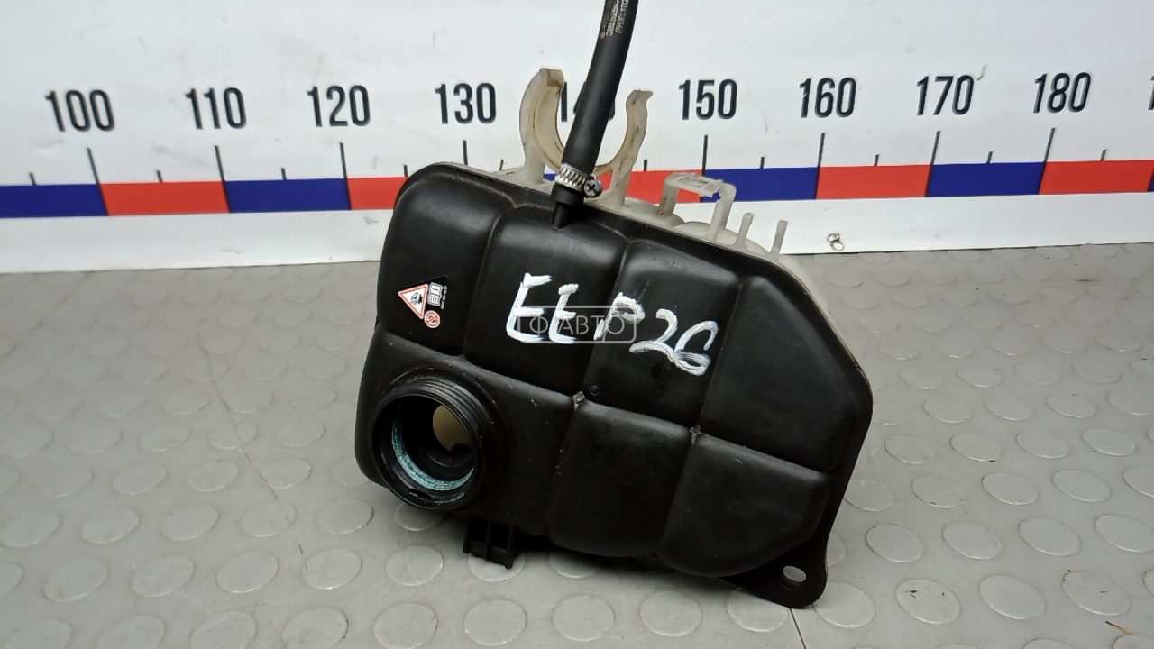 Бачок расширительный