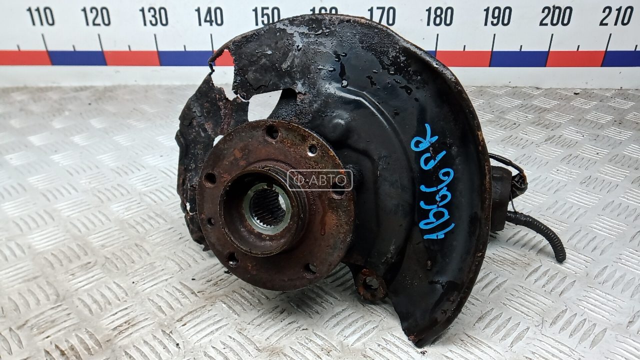 Ступица передняя правая