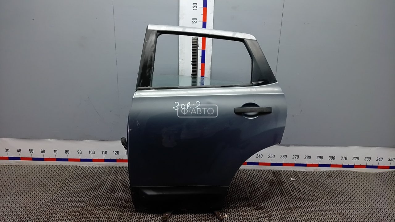 Дверь задняя левая