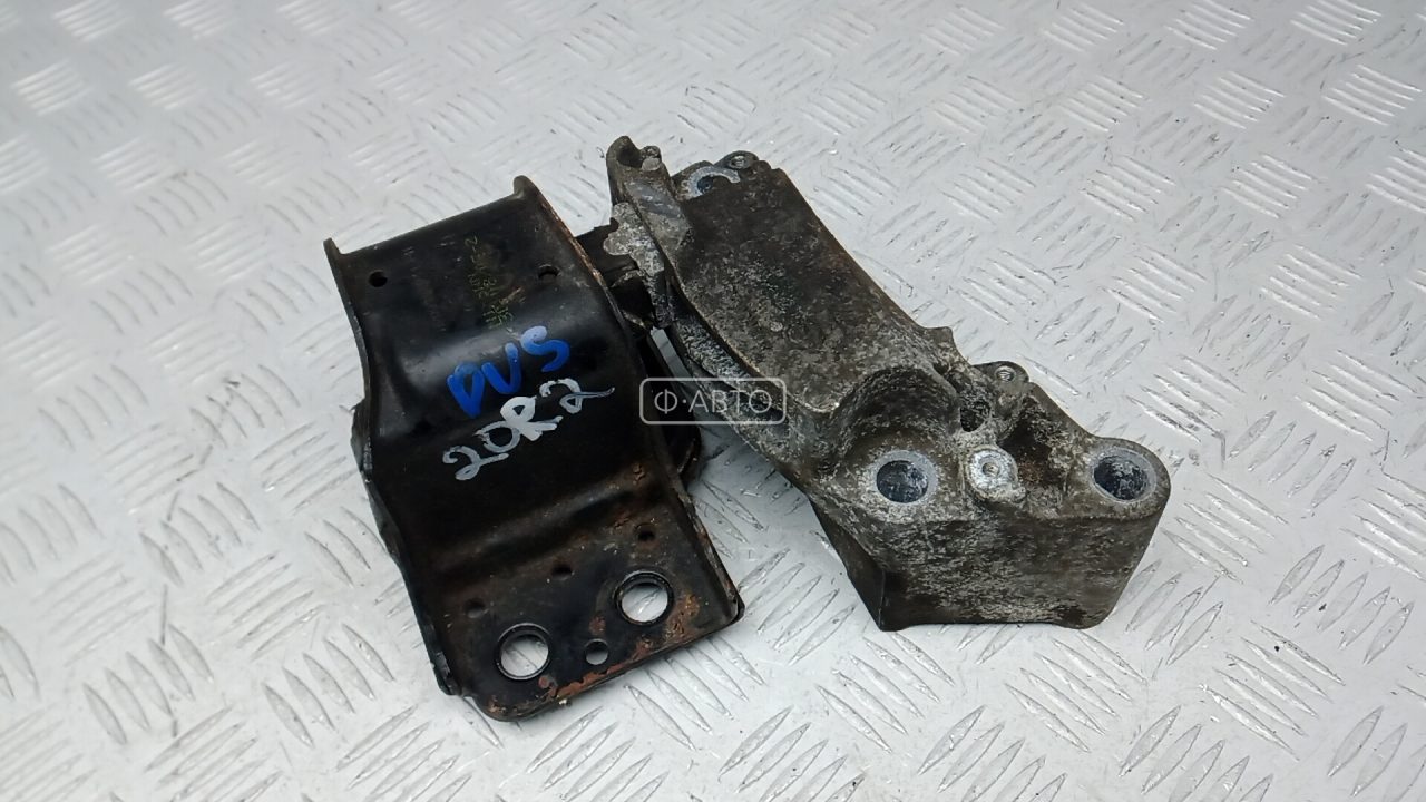 Подушка двигателя бензиновая