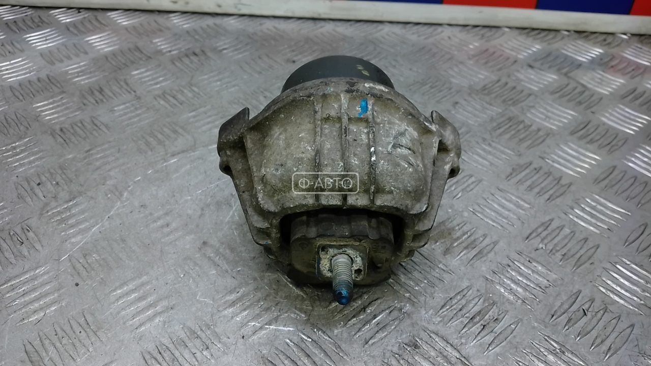 Подушка двигателя бензиновая