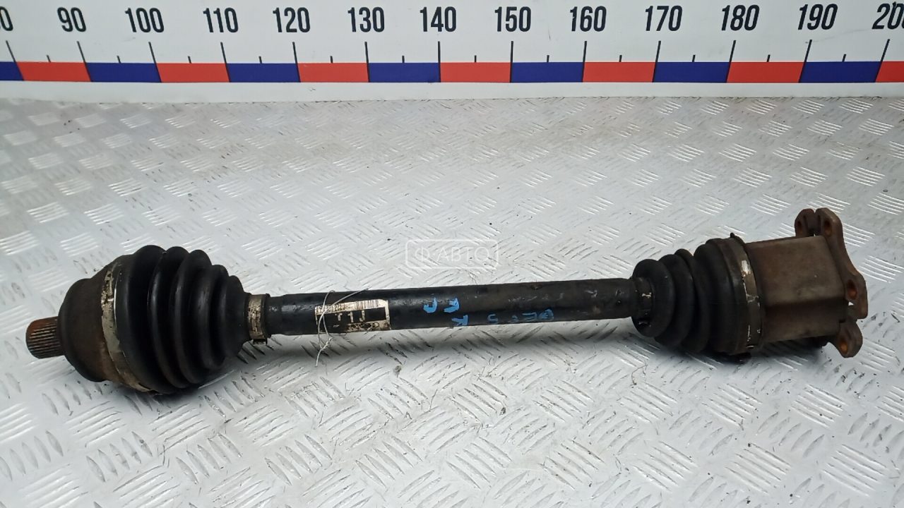 Привод передний правый