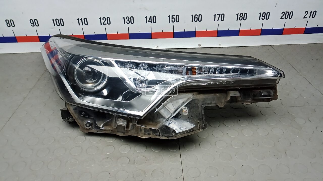 Фара правая