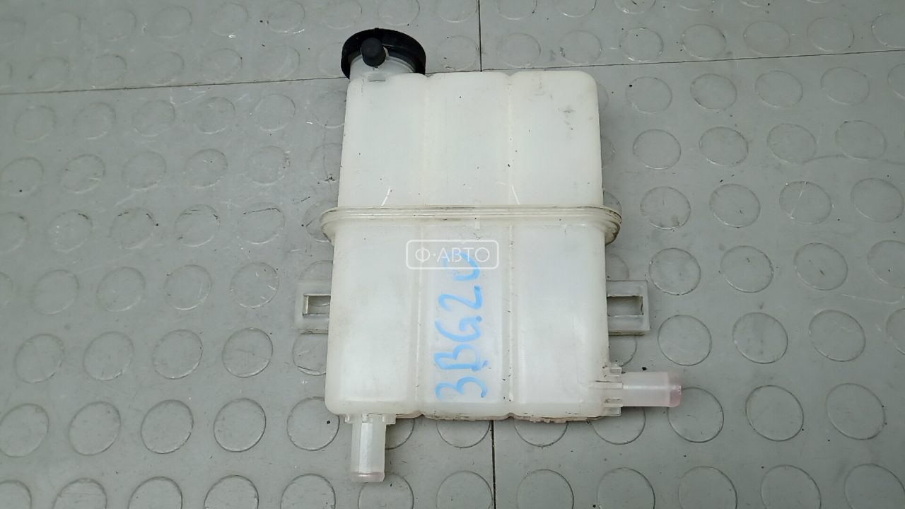 Бачок расширительный