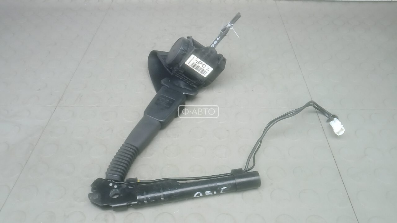 Ремень безопасности с пиропатроном сиденья переднего