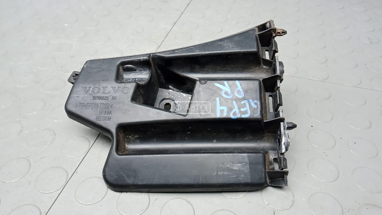 кронштейн крепления крыла