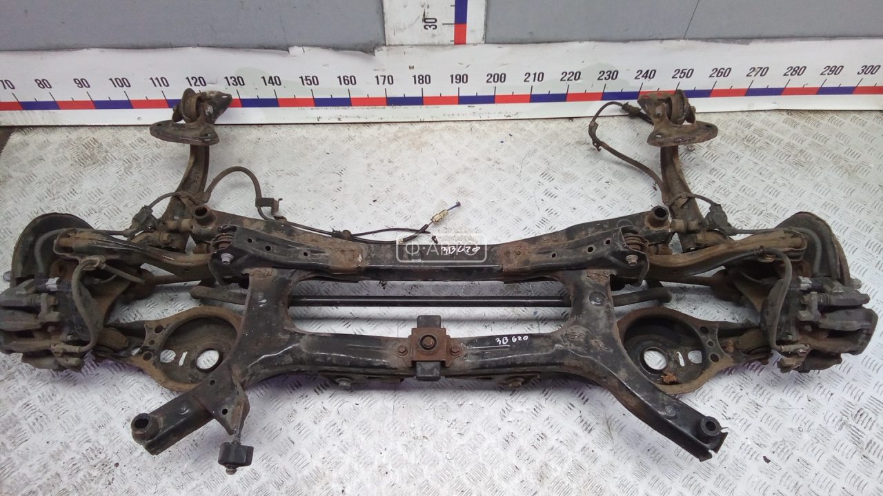 Балка задняя