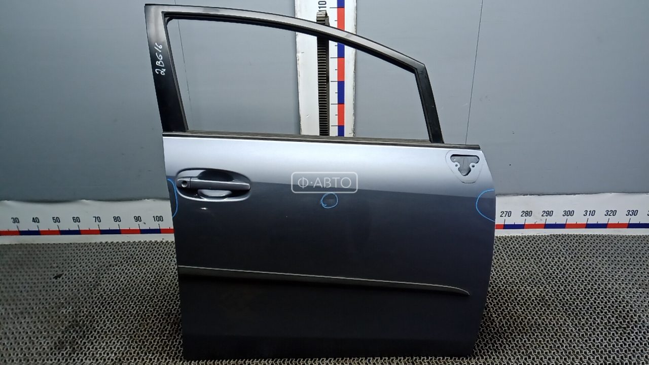 Дверь передняя правая