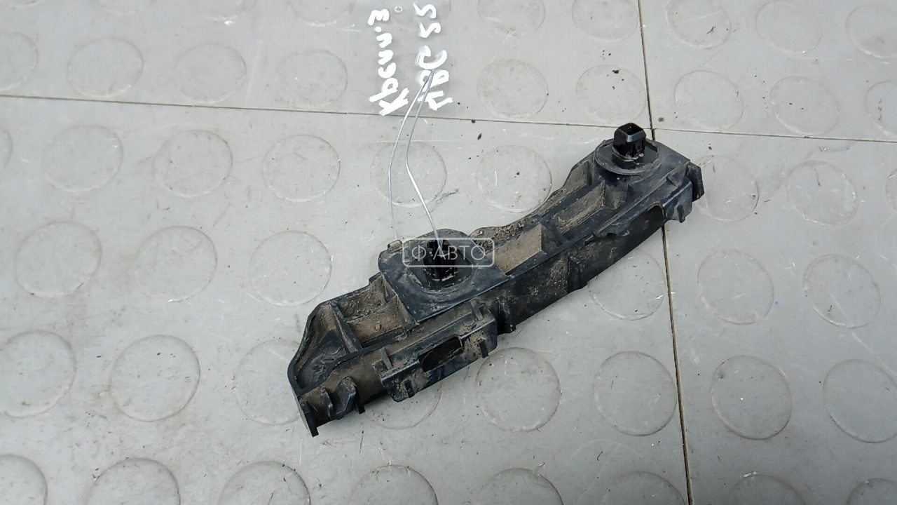 Крепление бампера заднее