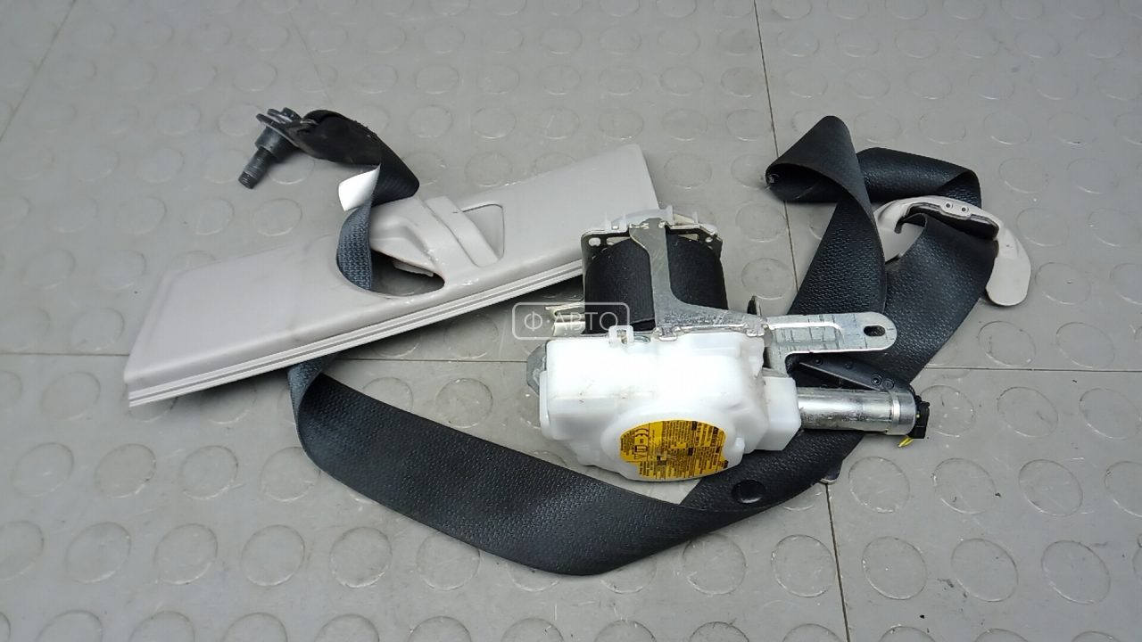 Ремень безопасности с пиропатроном сиденья переднего