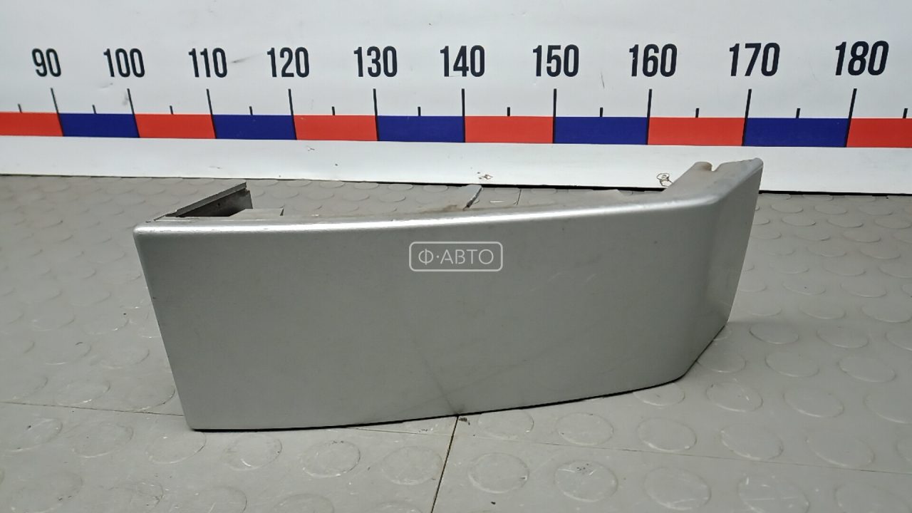 Ус под фонарь правый