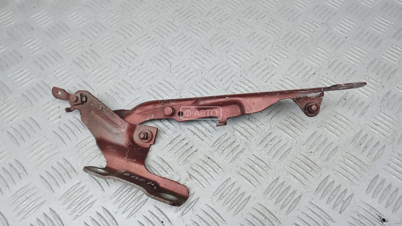 Петля капота