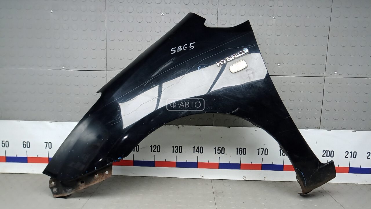 Крыло переднее левое